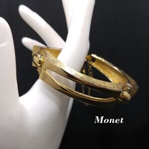 Vintage Monet Modern Mid-Century Bracelet, Gold Plated, 1950s